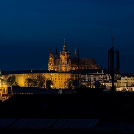 Castle View Apartment Praga Esterno foto